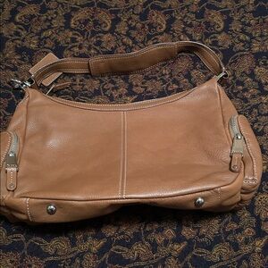 Tignanello leather shoulder bag / purse as new condition!!